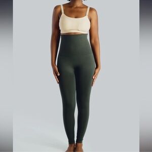 Belly Bandit Maternity Trucker Leggings in Olive Large